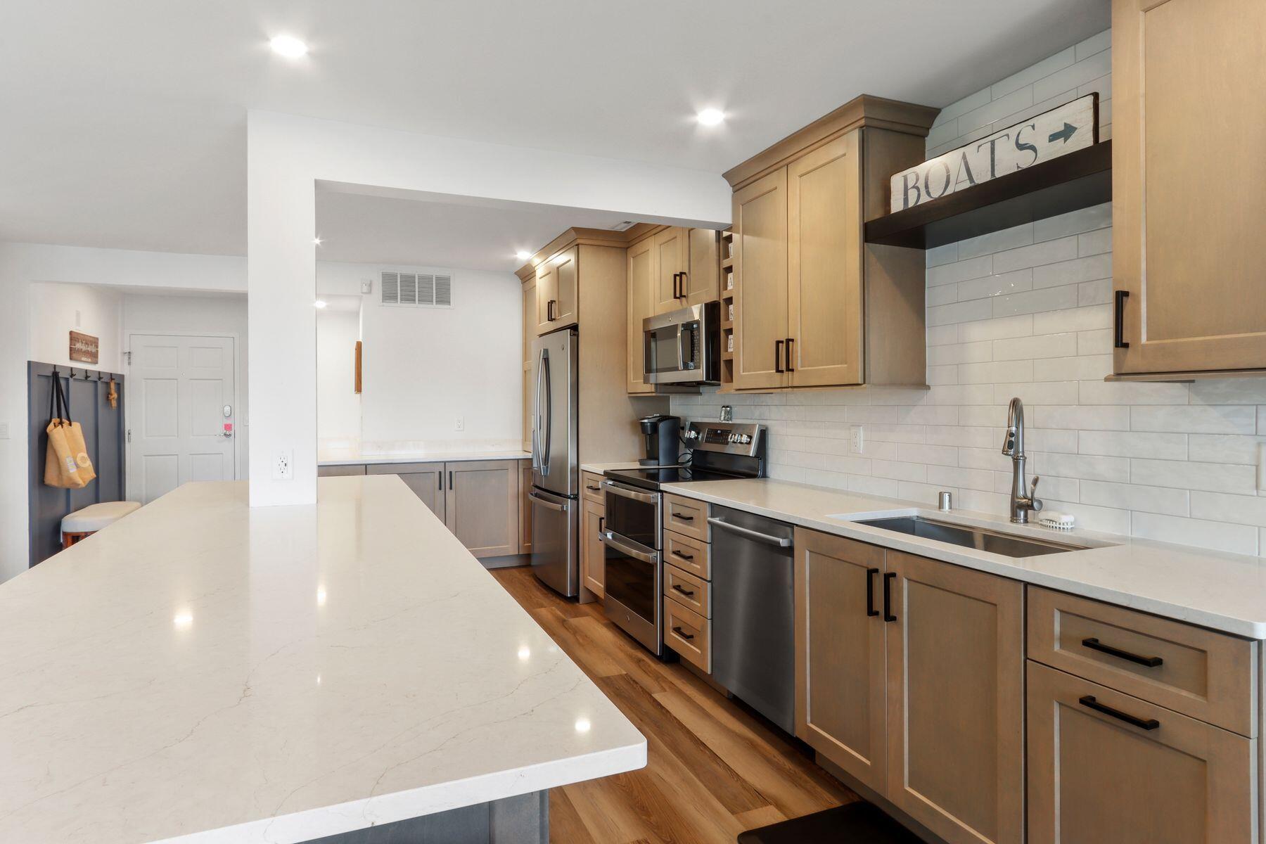 12 Abbey Villa Cir Unit: C