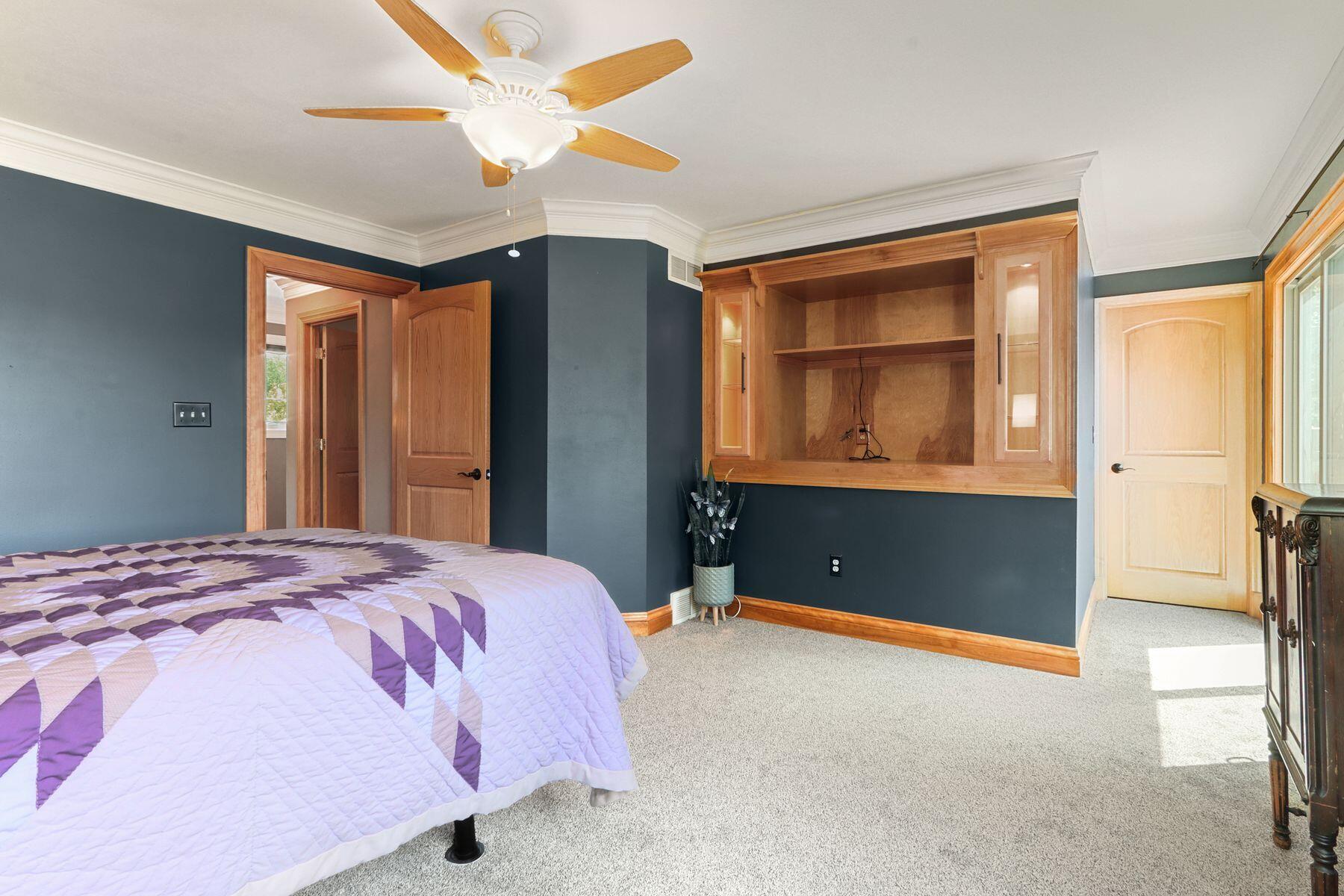 8508 Fox River Rd