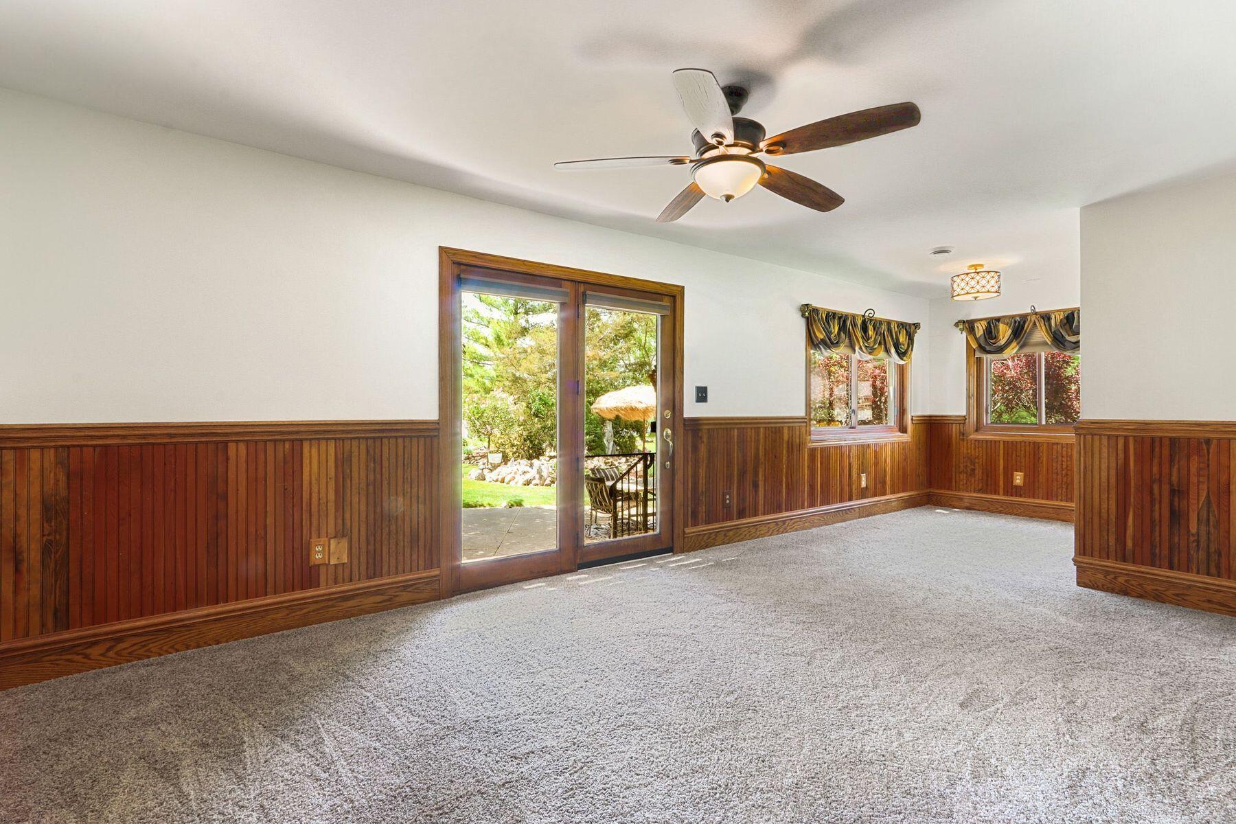 8508 Fox River Rd