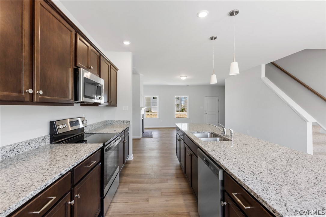 239 Bellevue Cir
