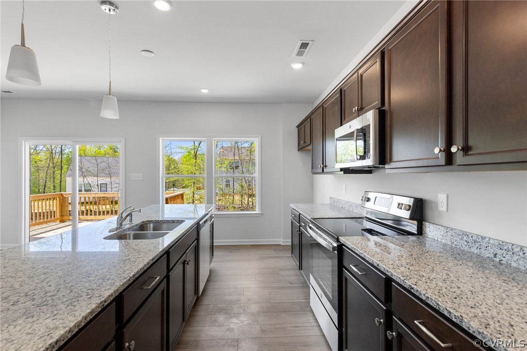 239 Bellevue Cir