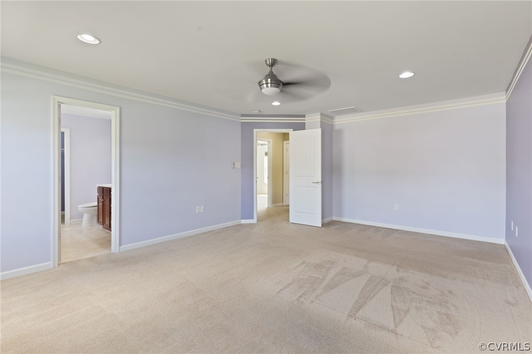 7016 Ravenscraig Cres