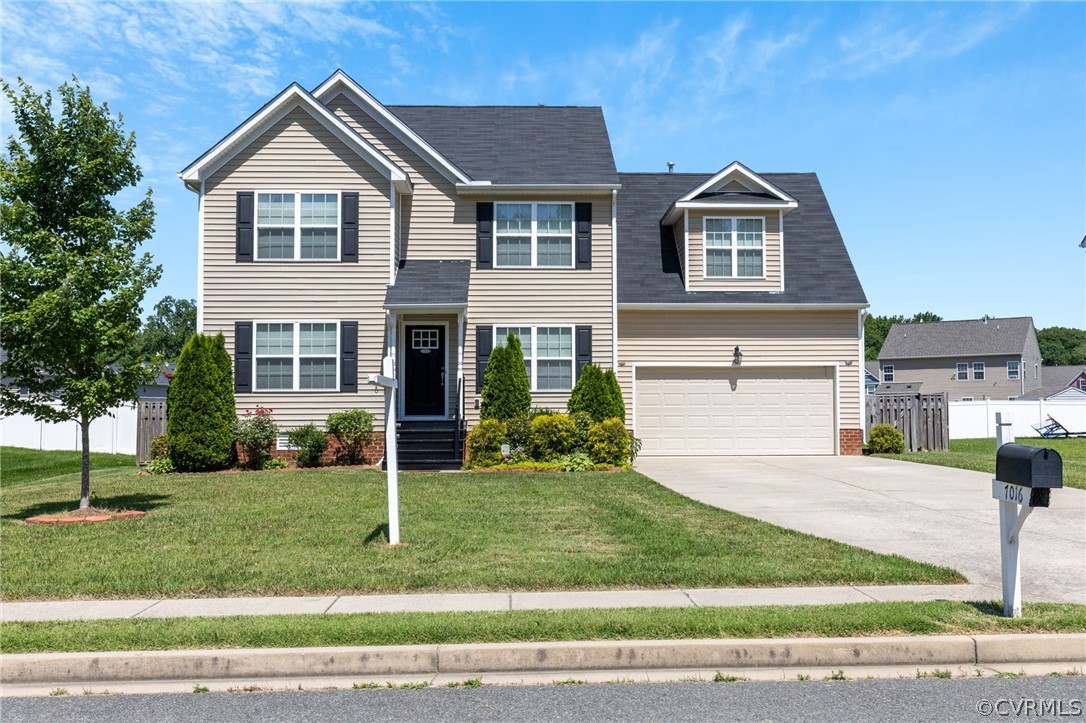 7016 Ravenscraig Cres