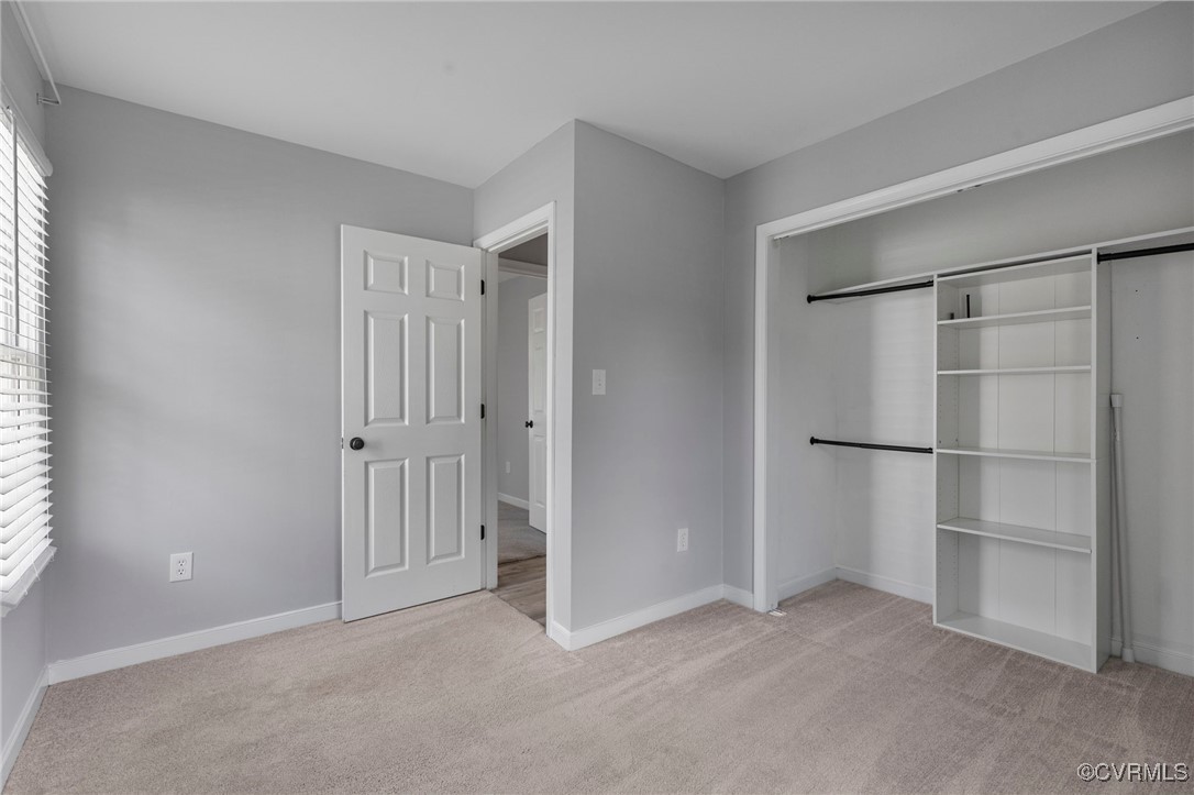 408 Winnetka Ave