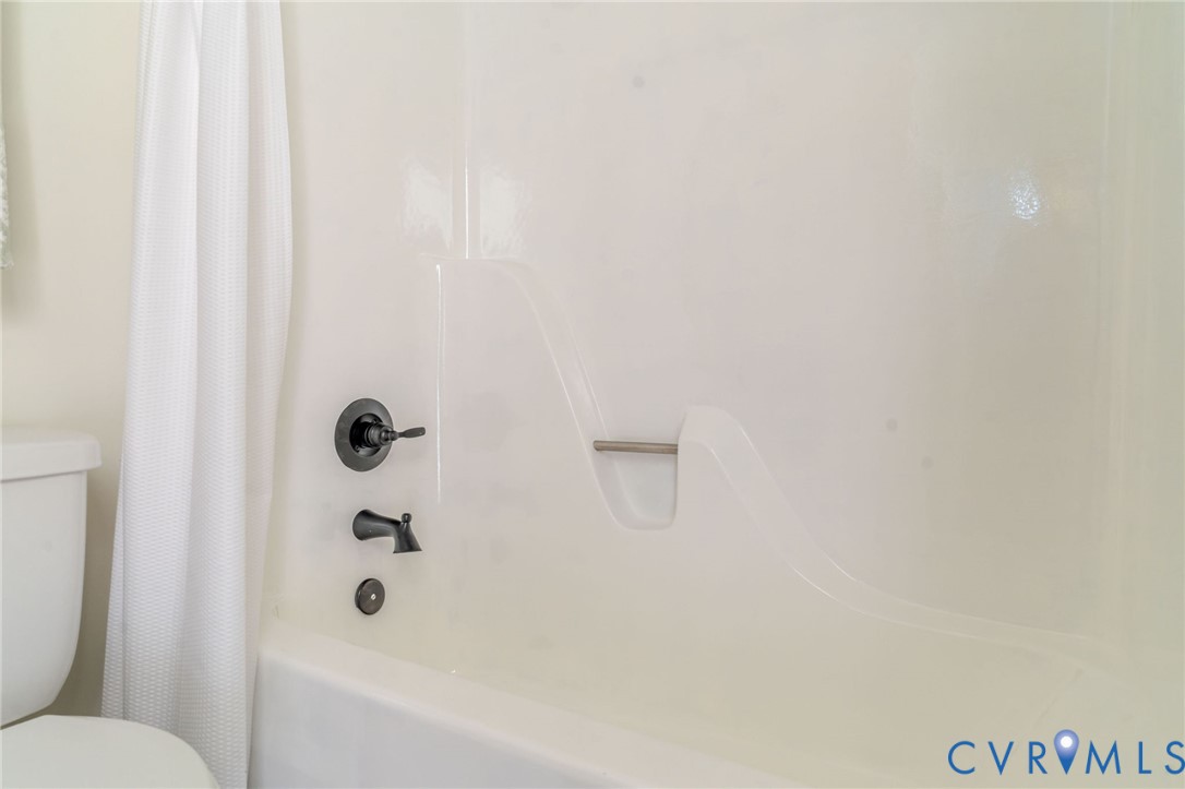 8133 Greystone East Cir Unit#1