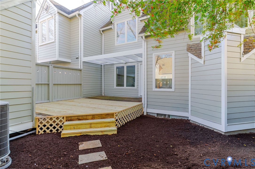 8133 Greystone East Cir Unit#1