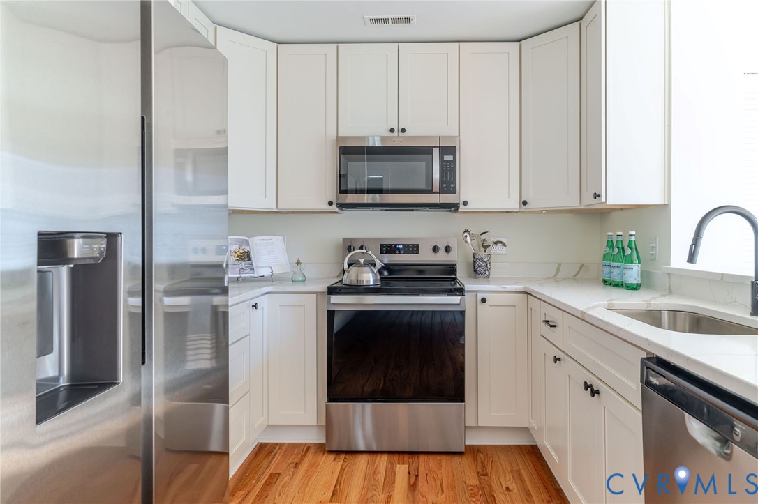 8133 Greystone East Cir Unit#1
