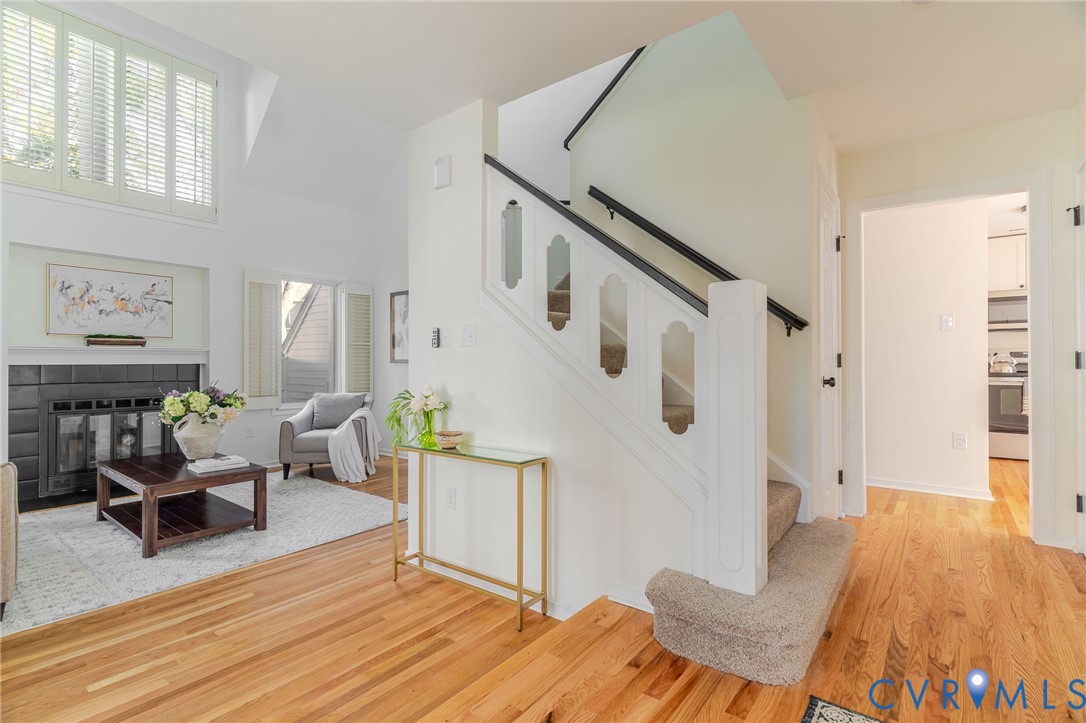8133 Greystone East Cir Unit#1