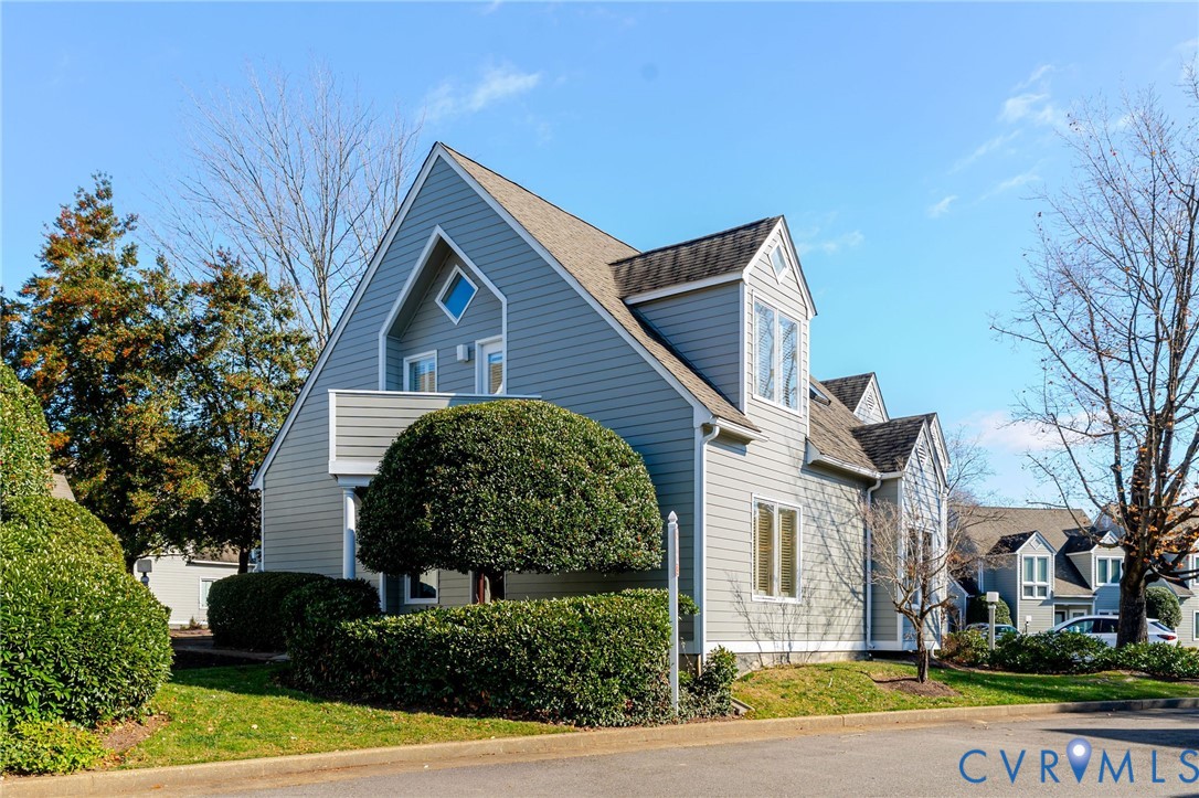 8133 Greystone East Cir Unit#1