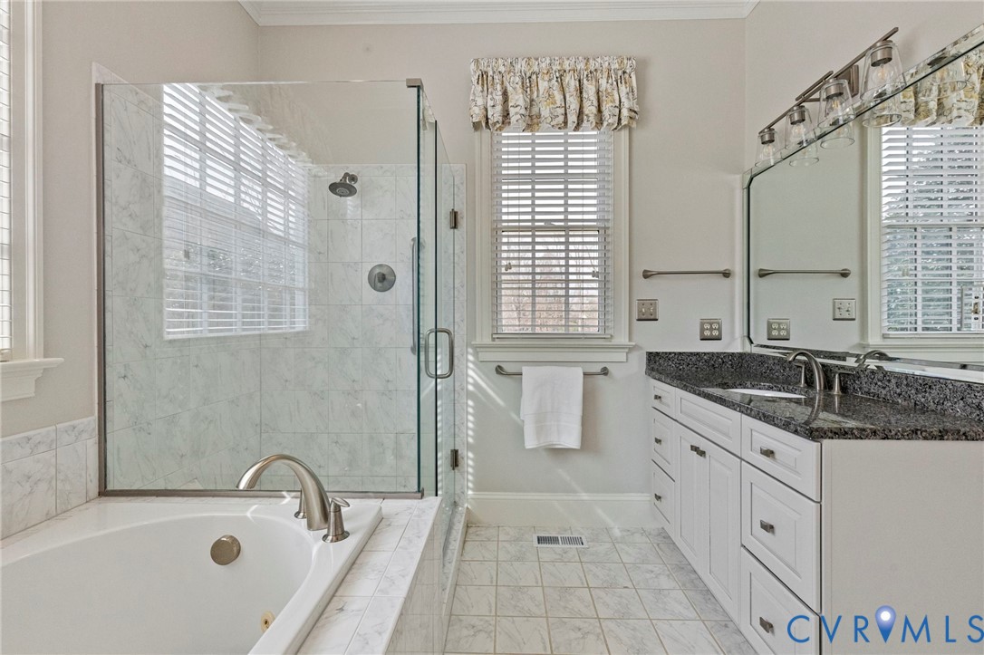 1625 N Founders Hl