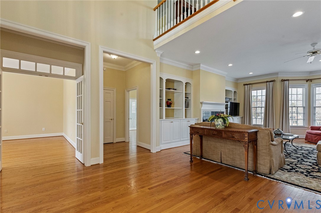 1625 N Founders Hl