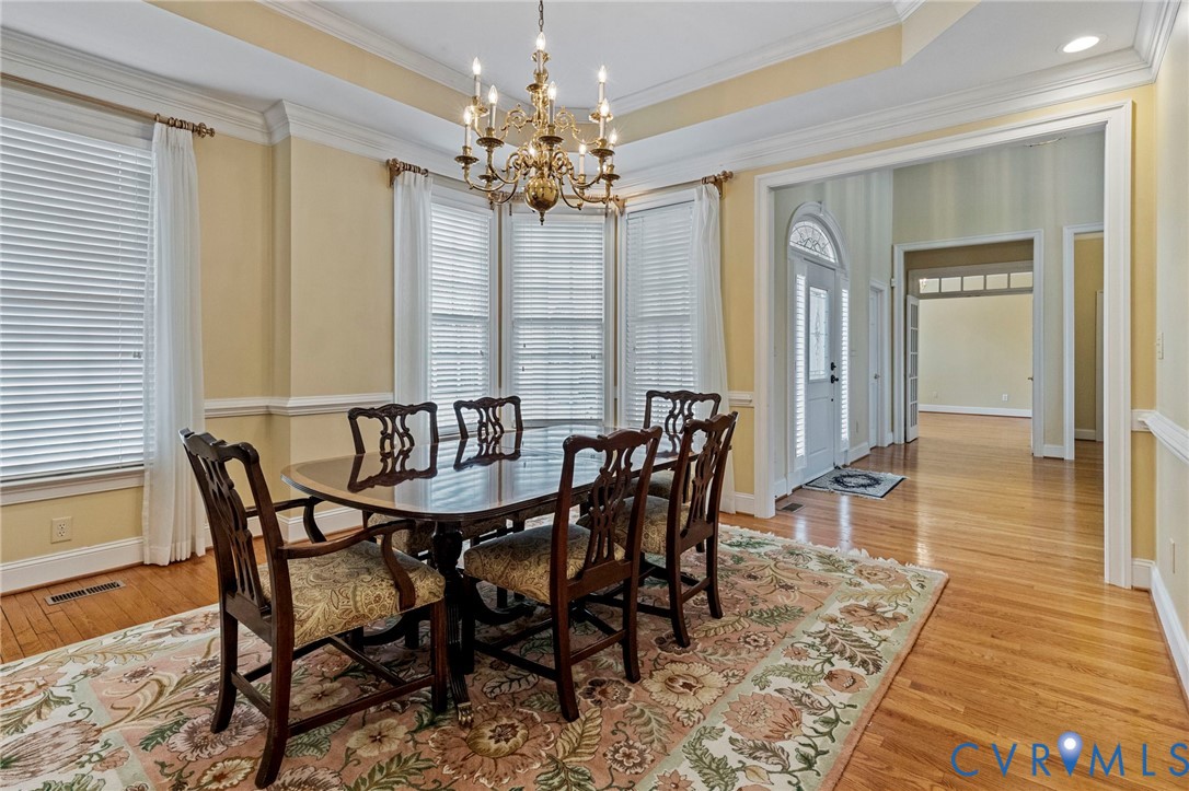 1625 N Founders Hl