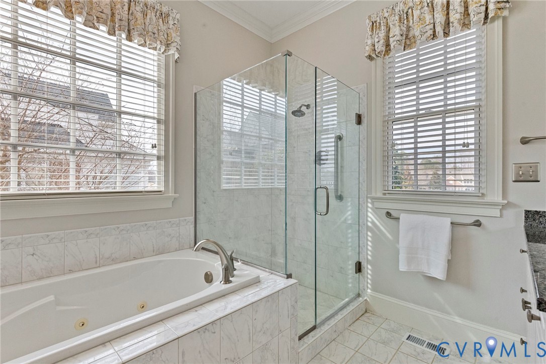 1625 N Founders Hl
