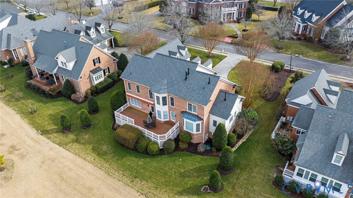 1625 N Founders Hl