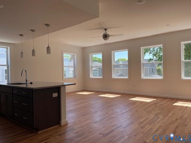 206 W 14th St
