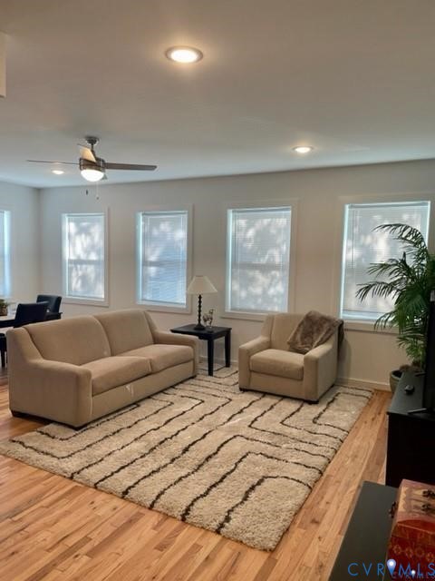 206 W 14th St