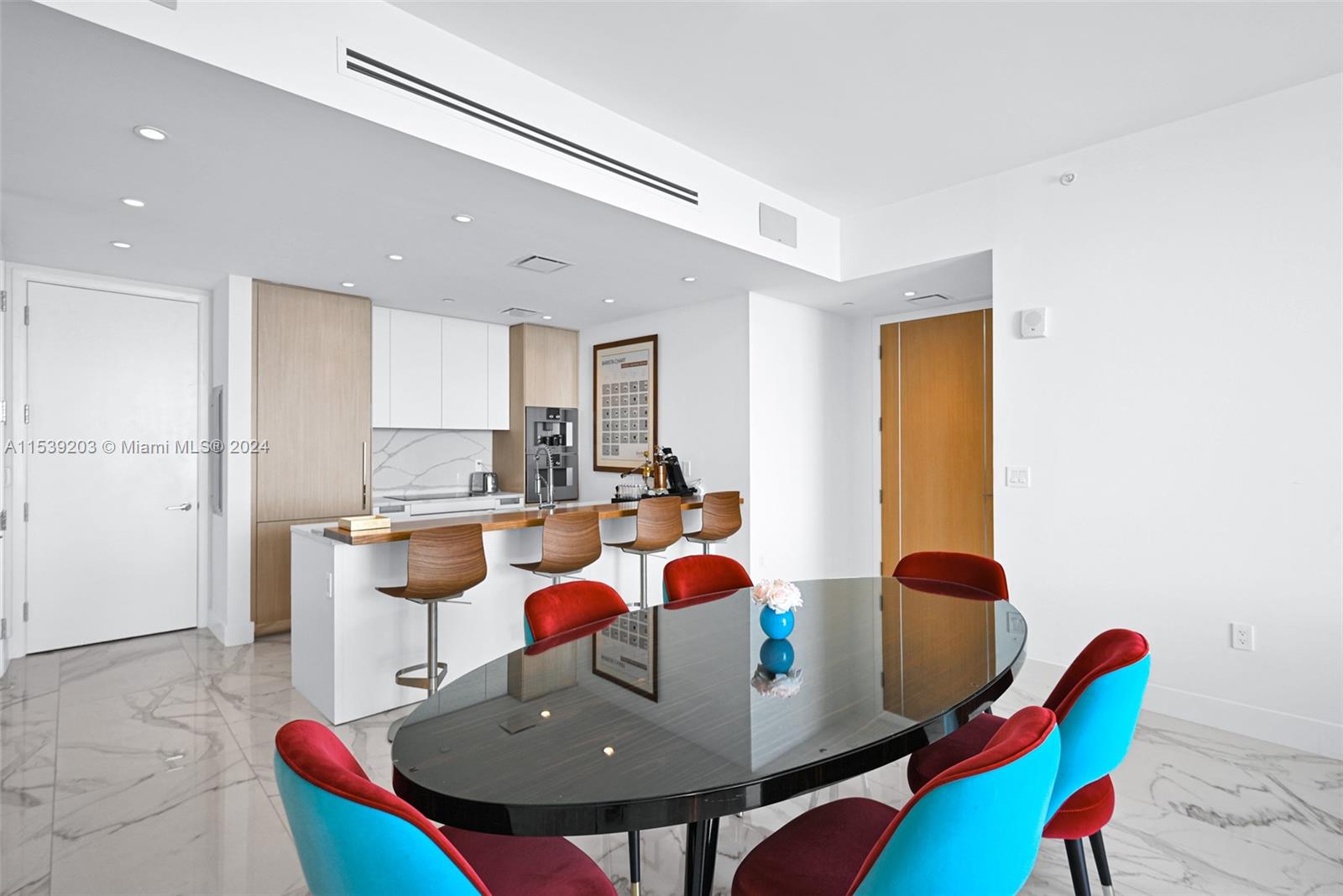 15701 Collins Ave # 3604