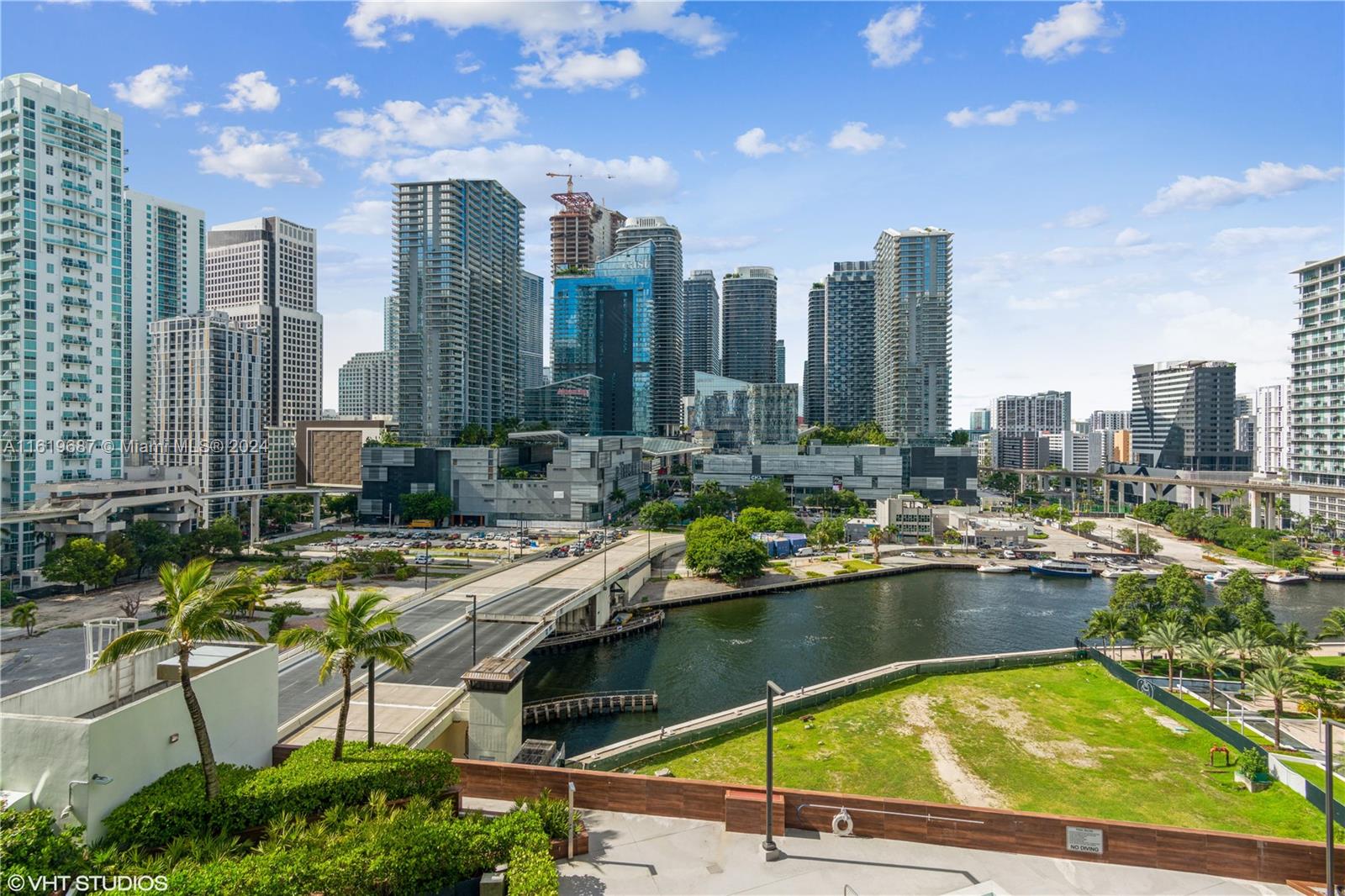 350 S Miami Ave Unit: 1406