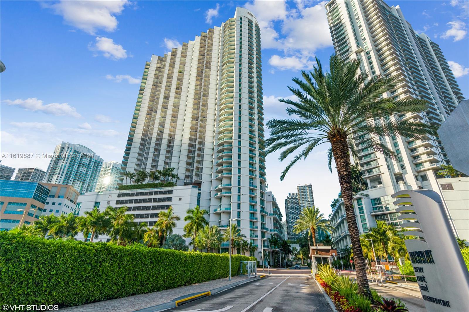 350 S Miami Ave Unit: 1406