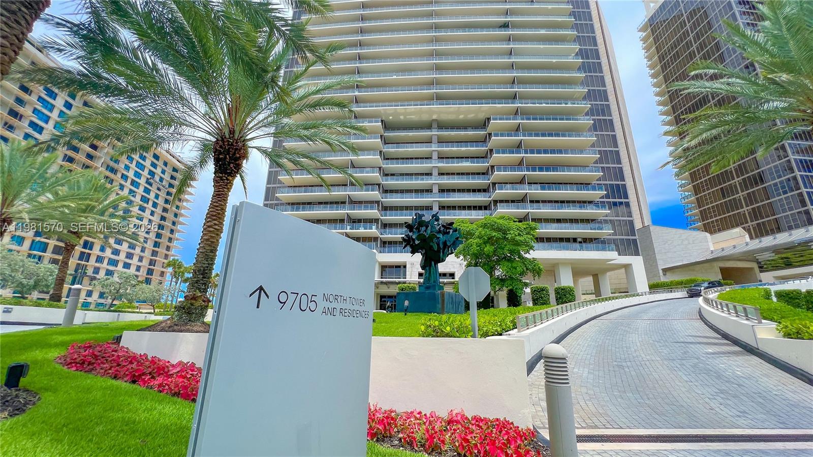 9705 Collins Ave # 1702N Unit: 1701N / 1702N