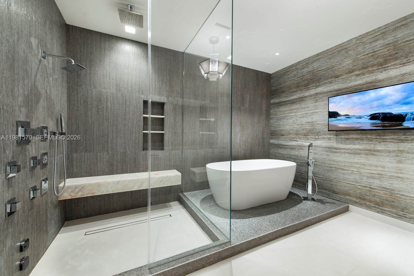 9705 Collins Ave # 1702N Unit: 1701N / 1702N