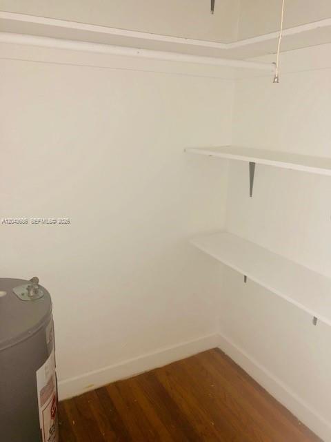 1008 E Ponce De Leon Blvd # 3