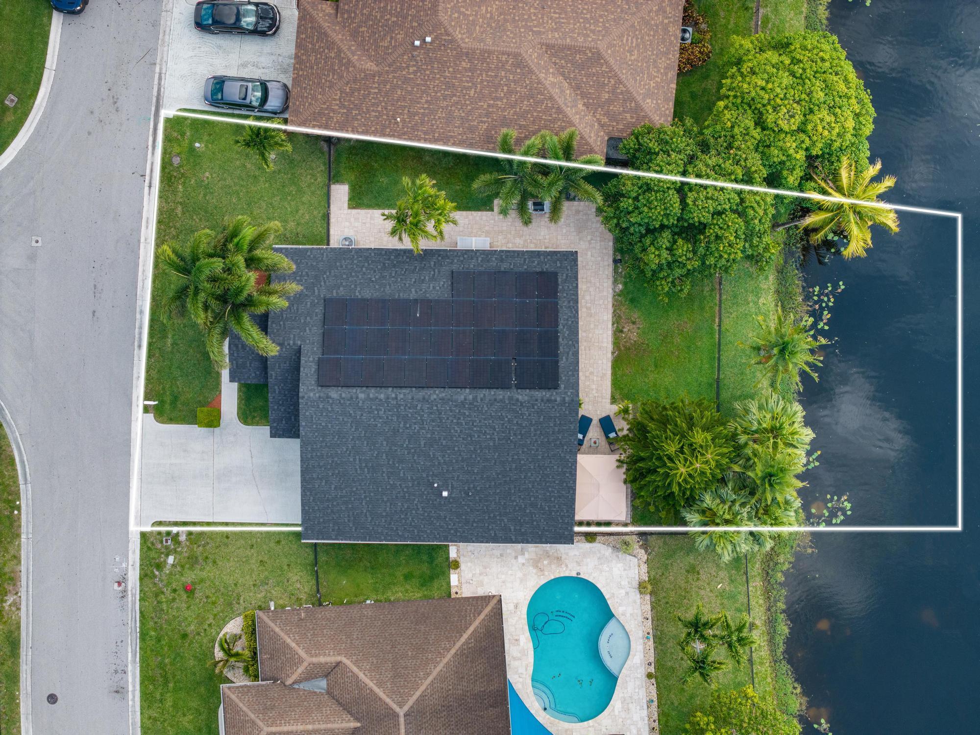 1128 Hatteras Circle