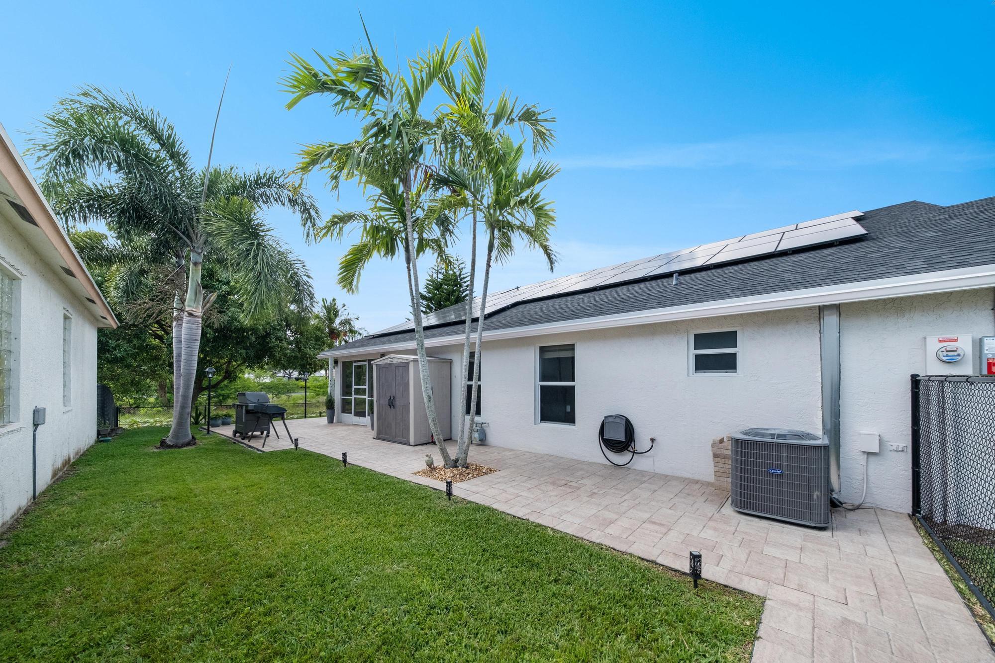 1128 Hatteras Circle