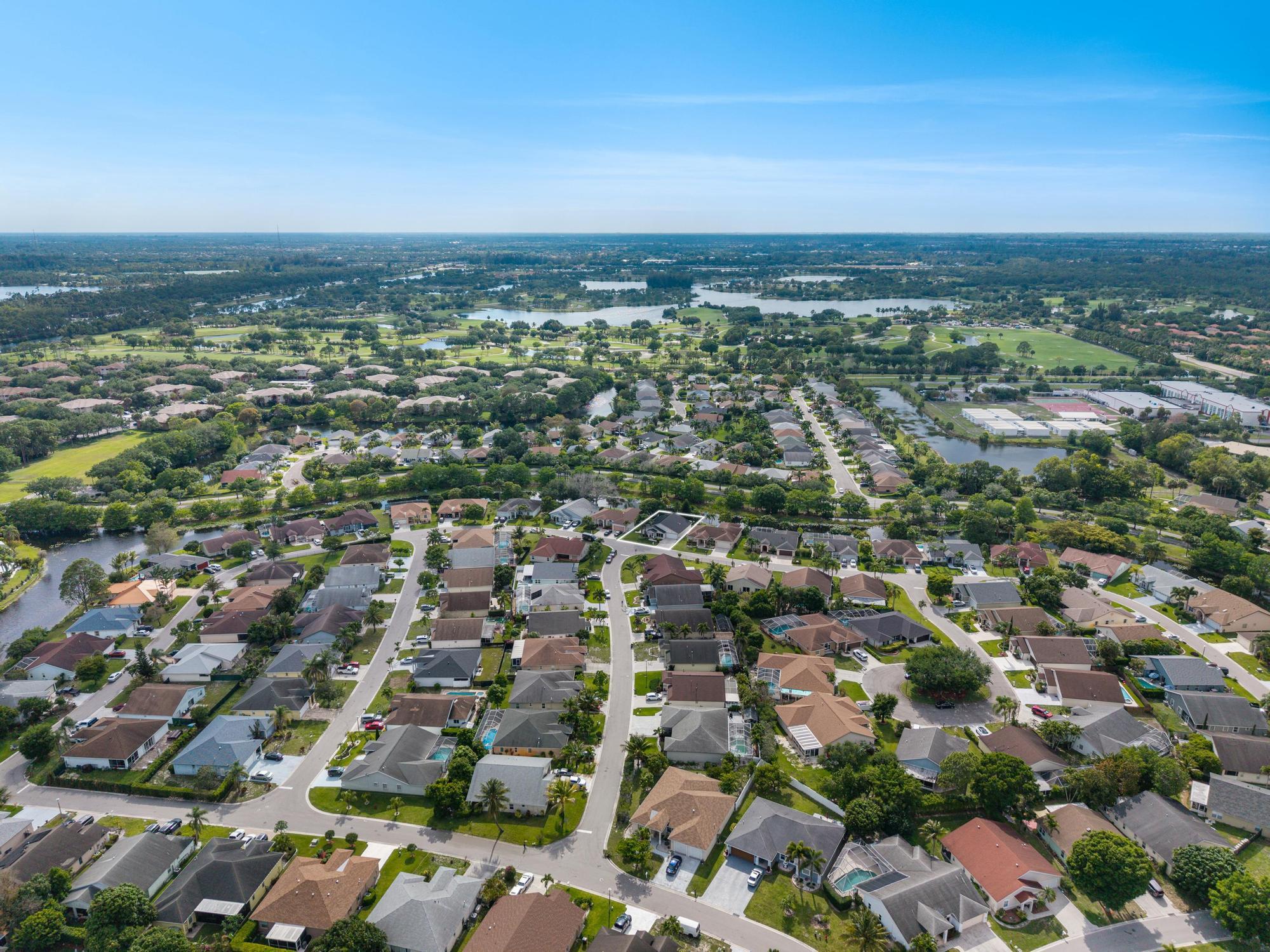 1128 Hatteras Circle