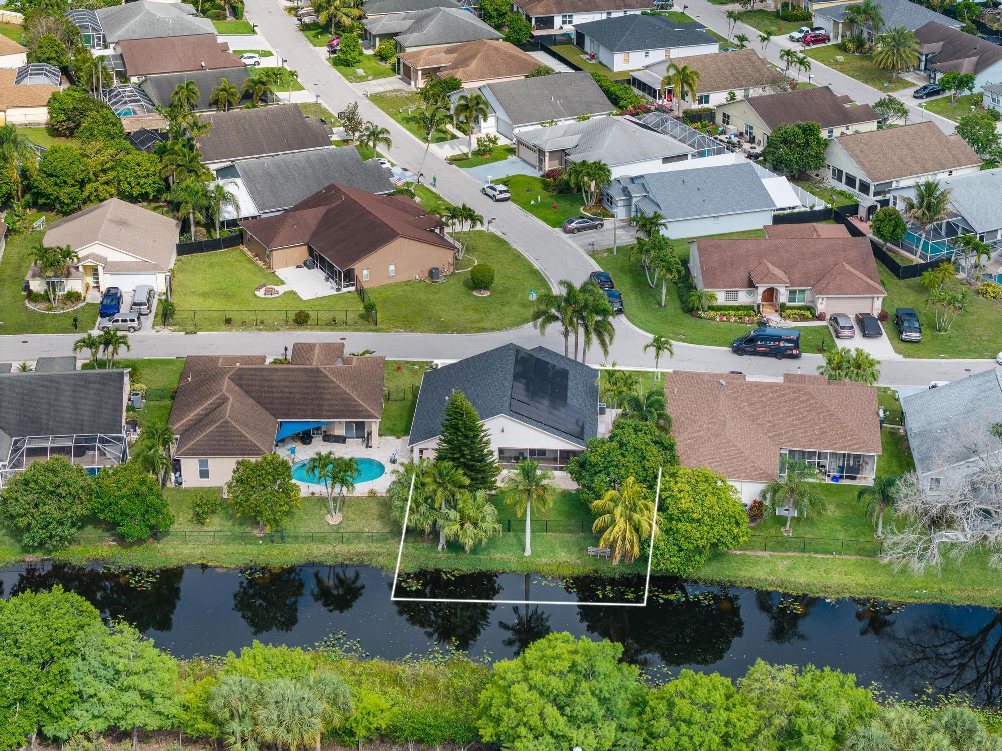1128 Hatteras Circle