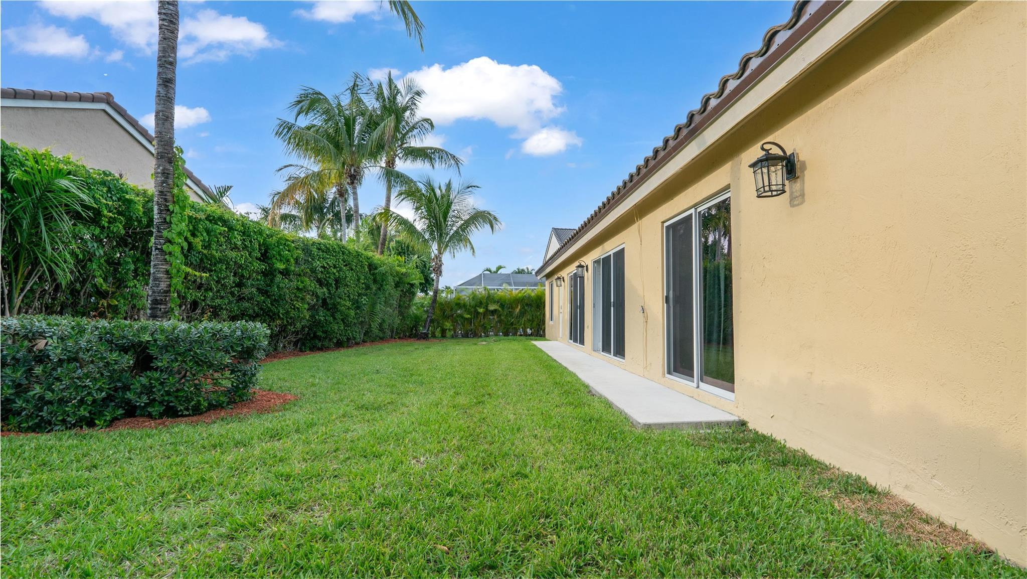 1210 NW 193rd Avenue