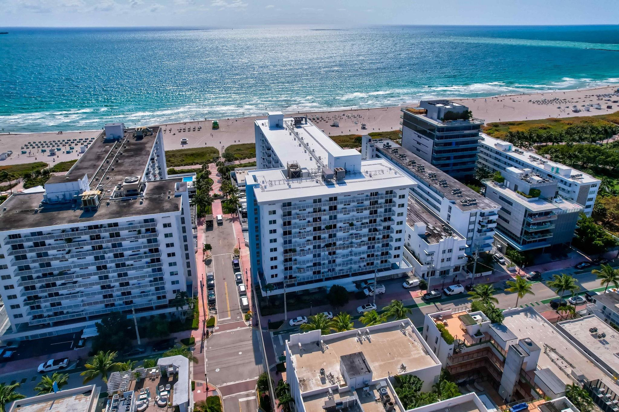 345 Ocean Drive 407