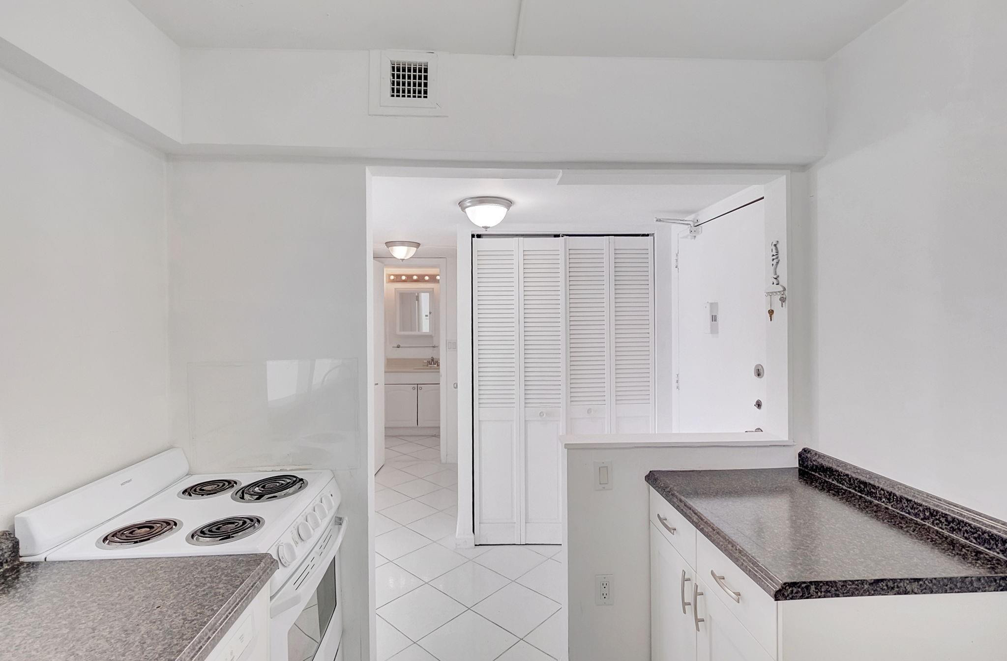 345 Ocean Drive 407