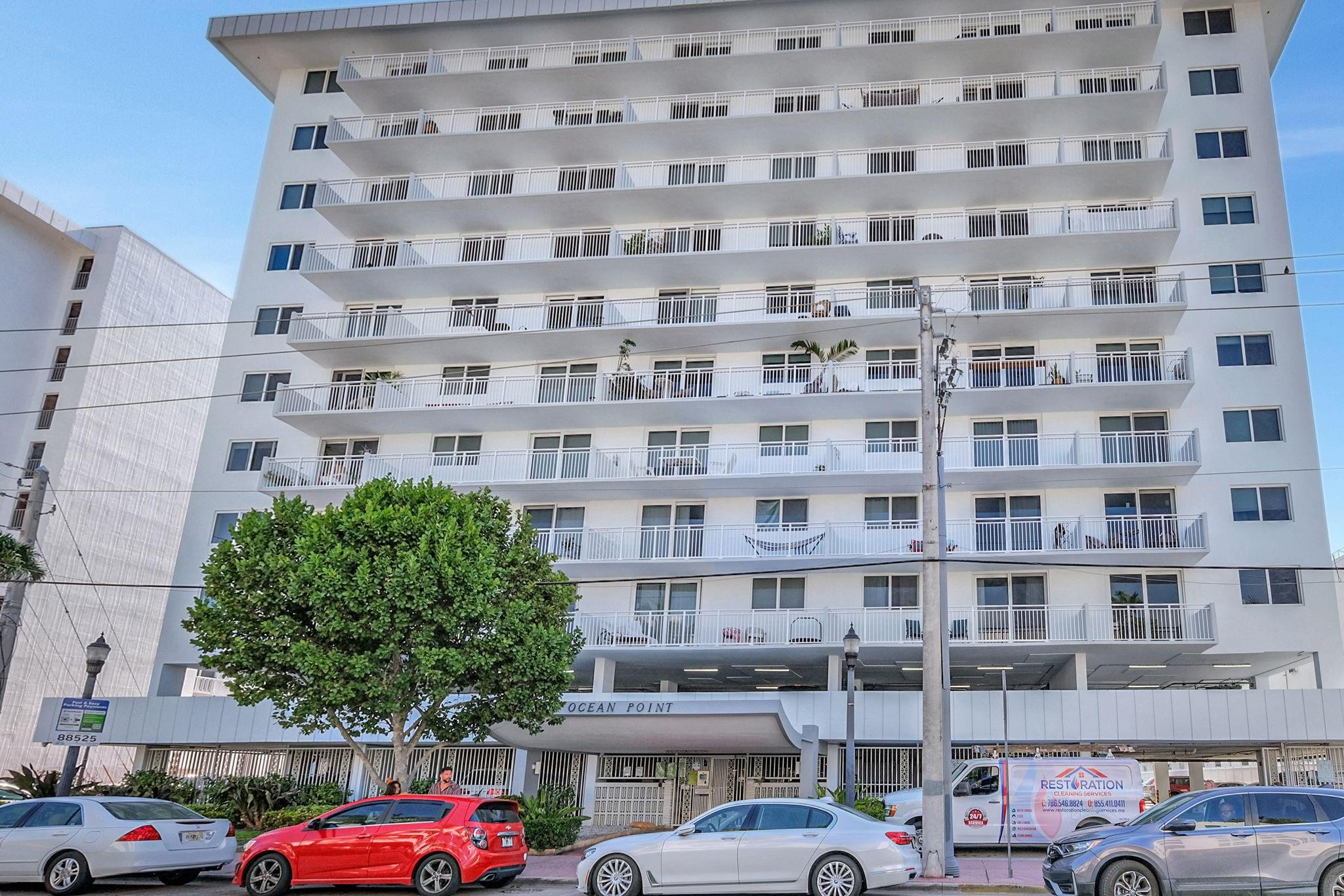 345 Ocean Drive 407