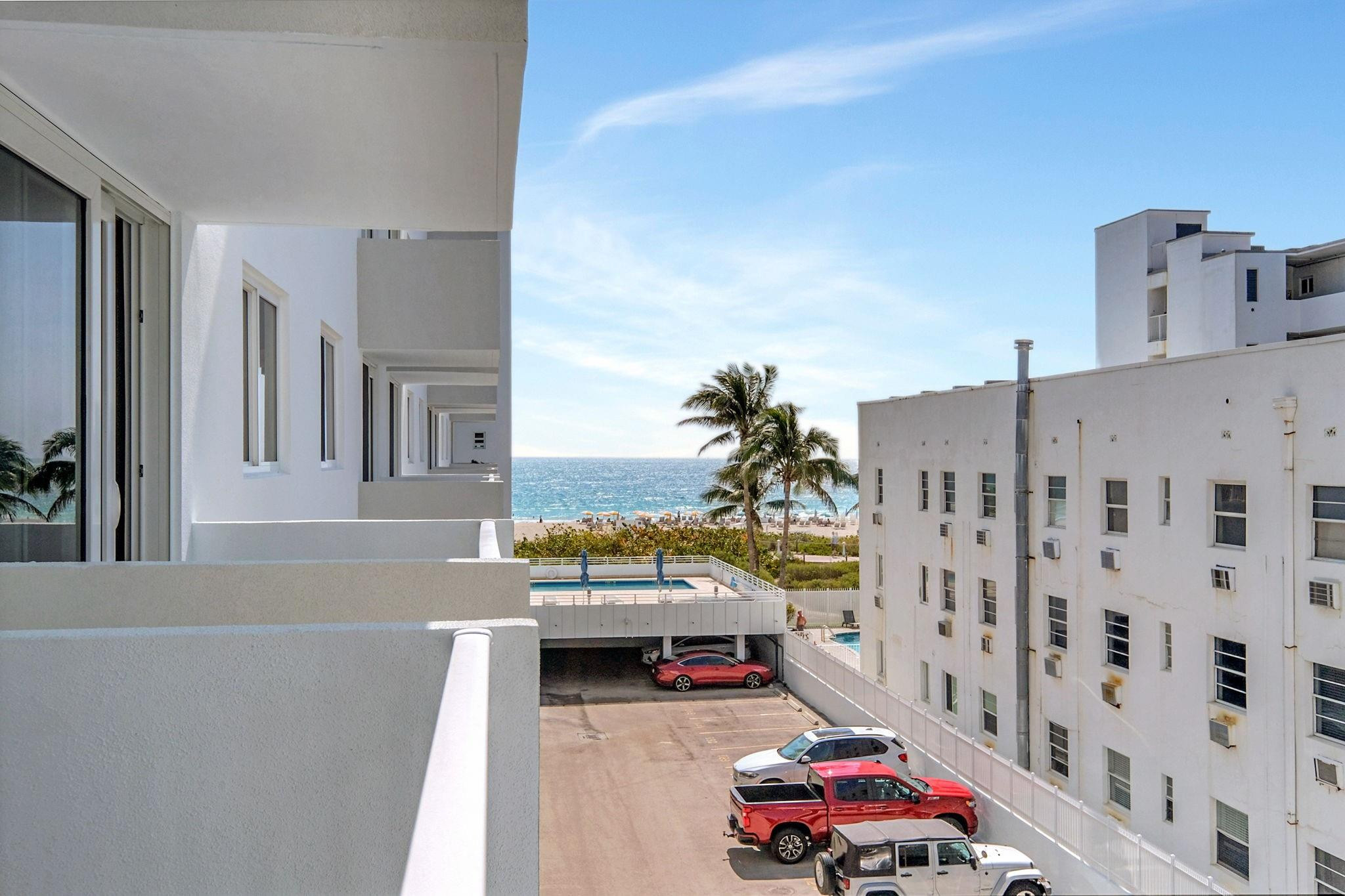 345 Ocean Drive 407