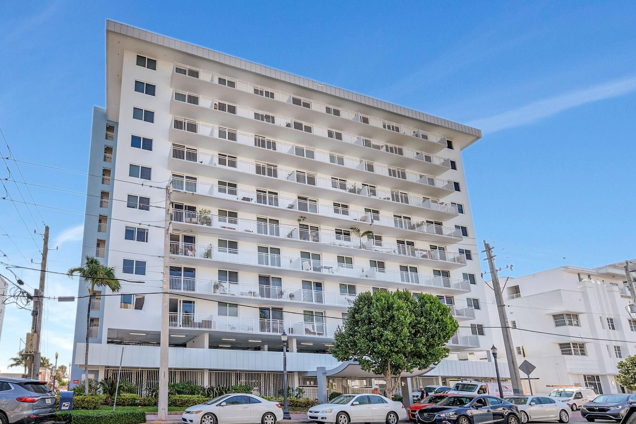 345 Ocean Drive 407