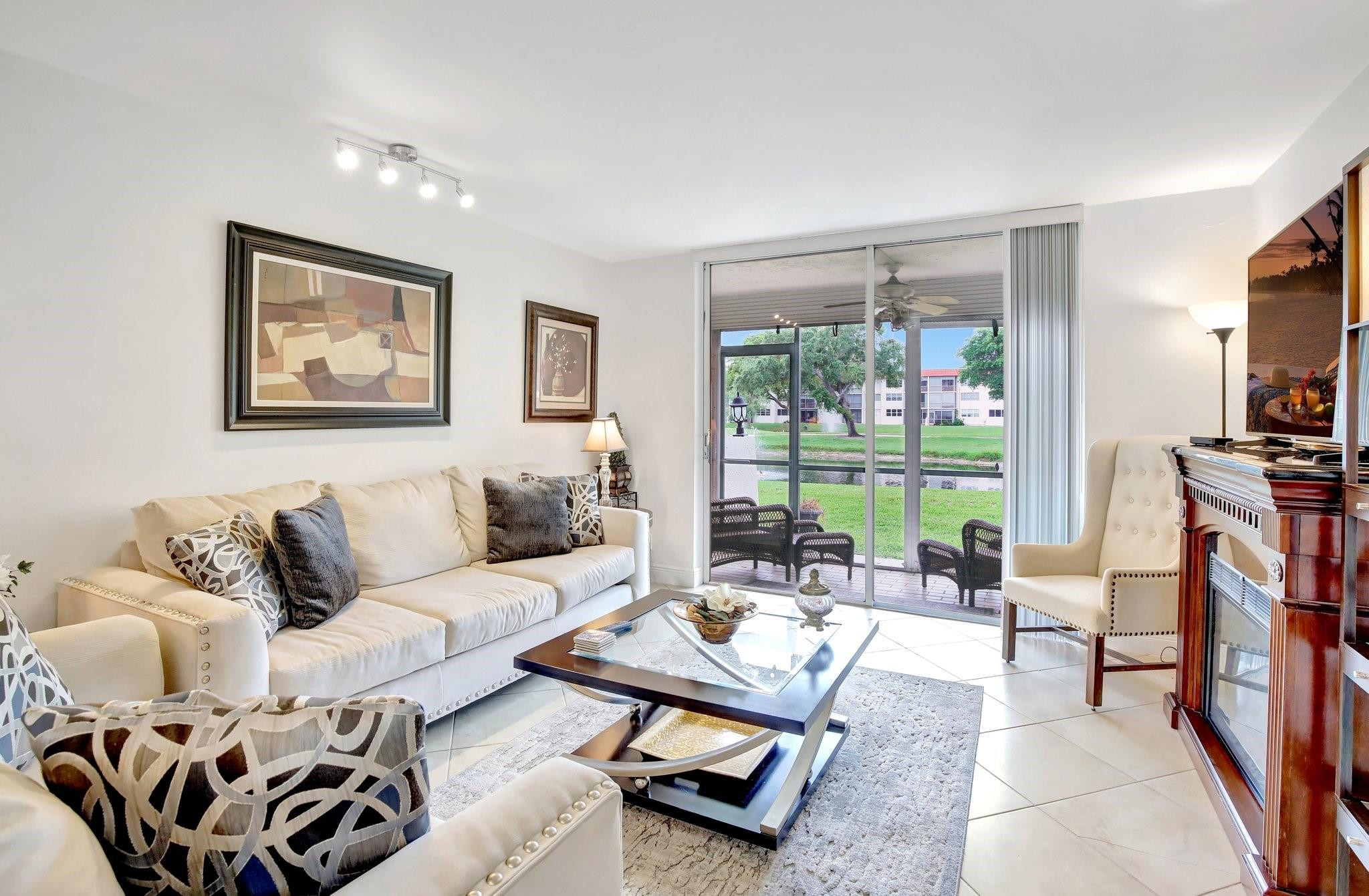 8930 S Hollybrook Boulevard 103