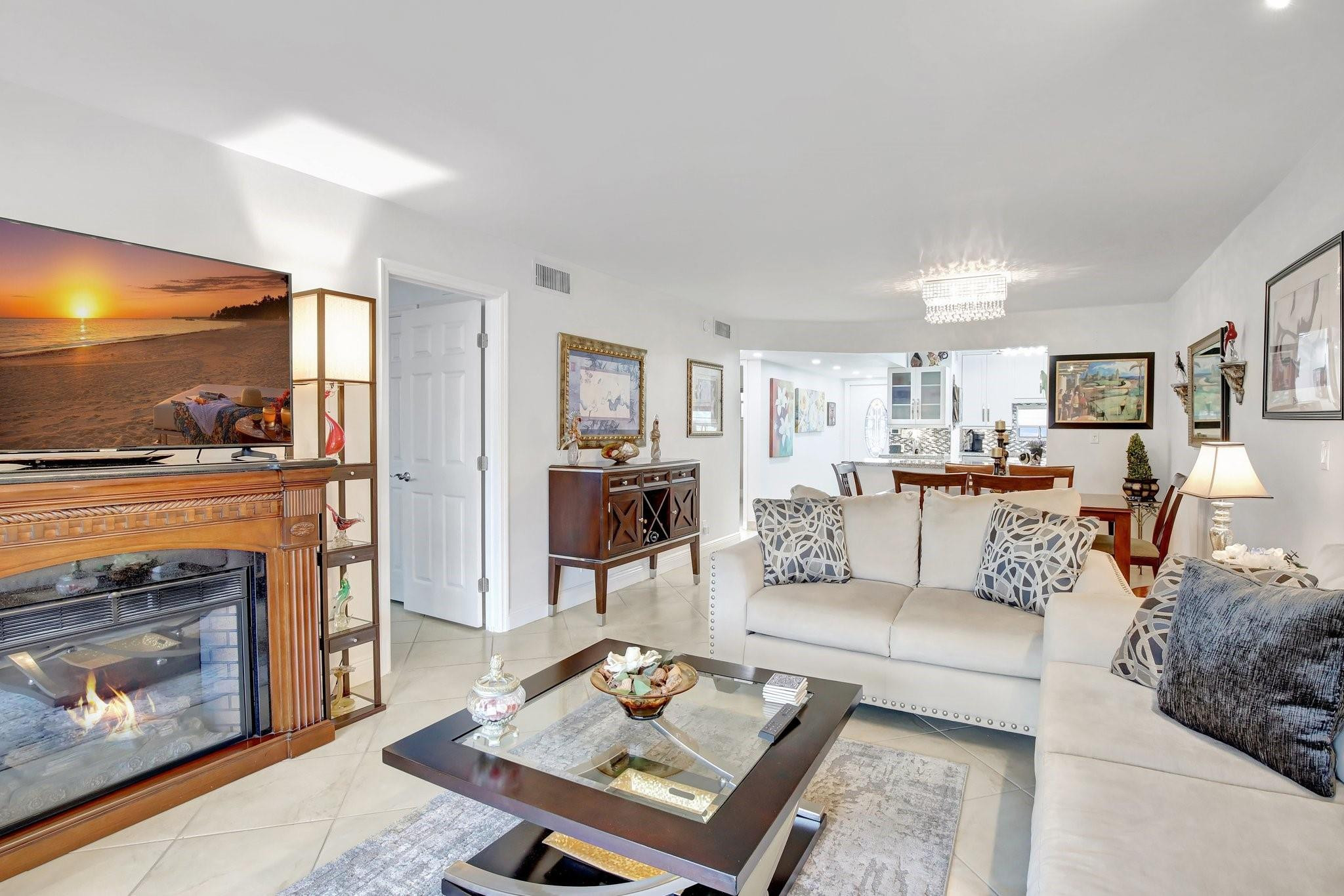 8930 S Hollybrook Boulevard 103