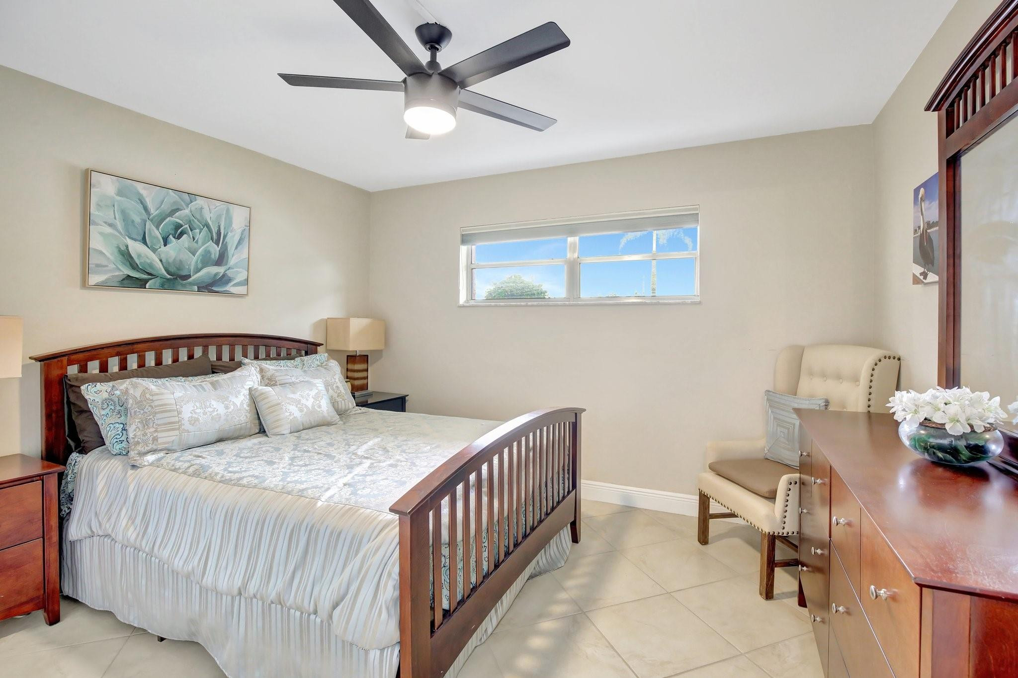 8930 S Hollybrook Boulevard 103