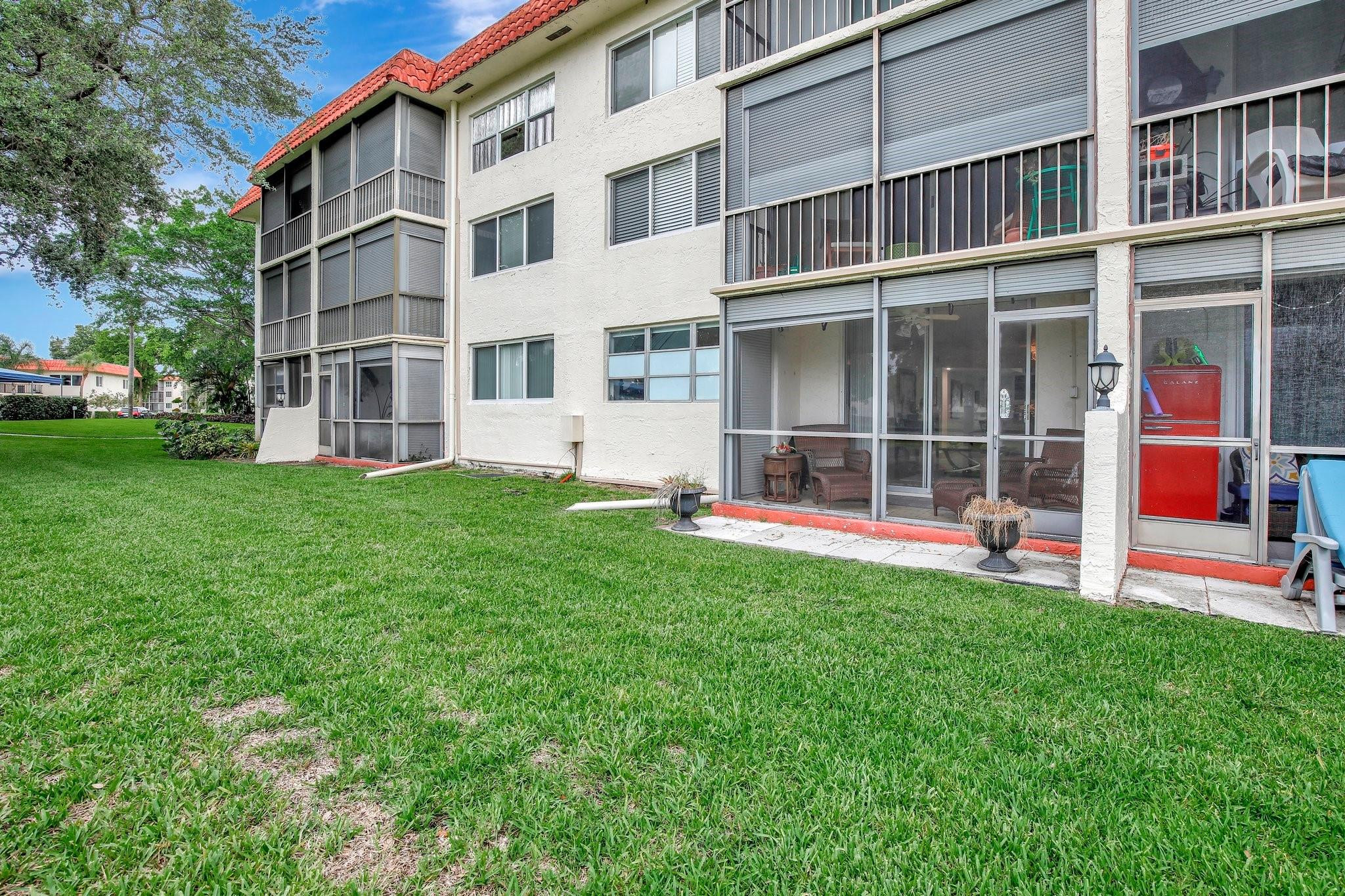 8930 S Hollybrook Boulevard 103