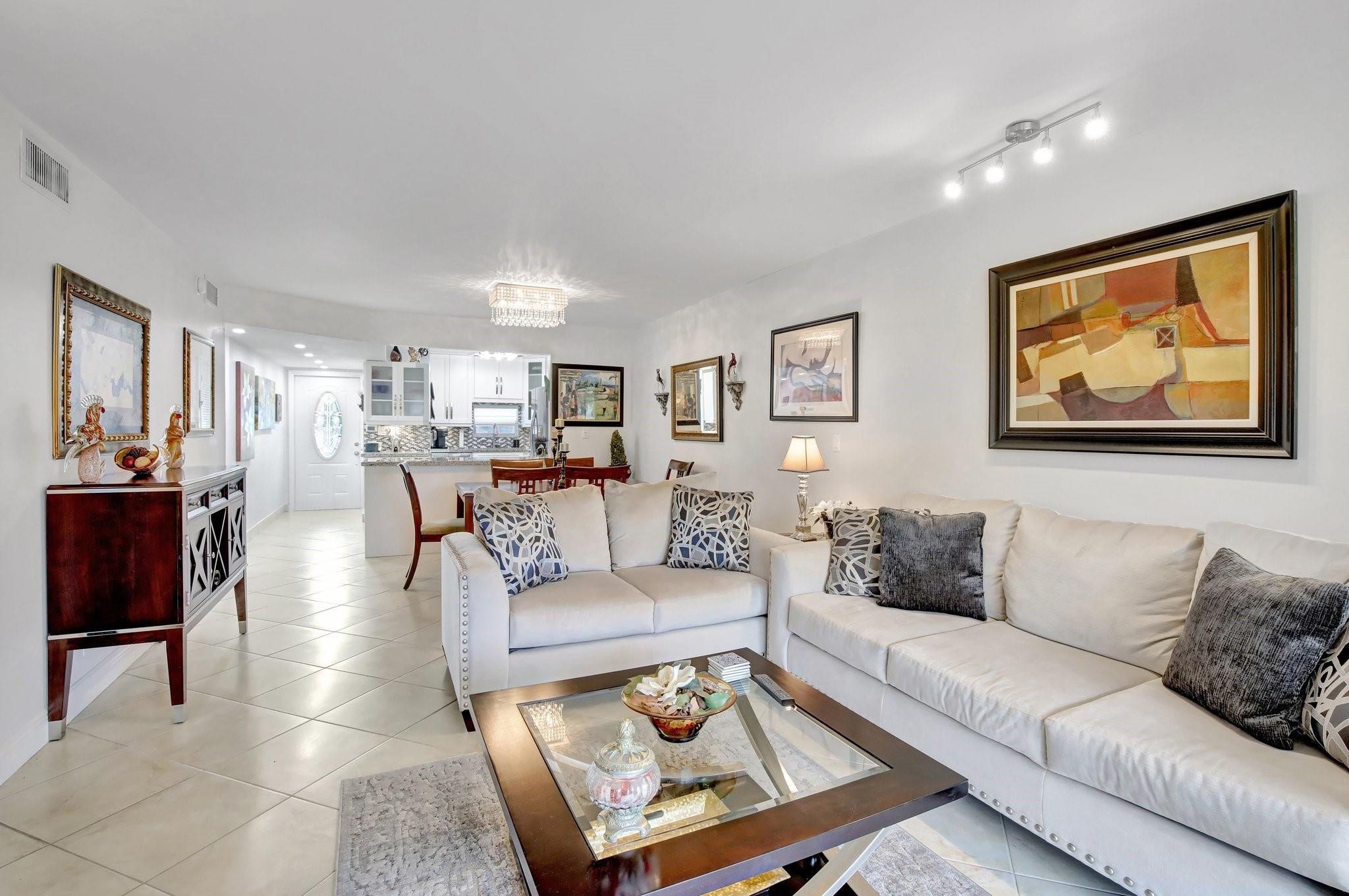 8930 S Hollybrook Boulevard 103