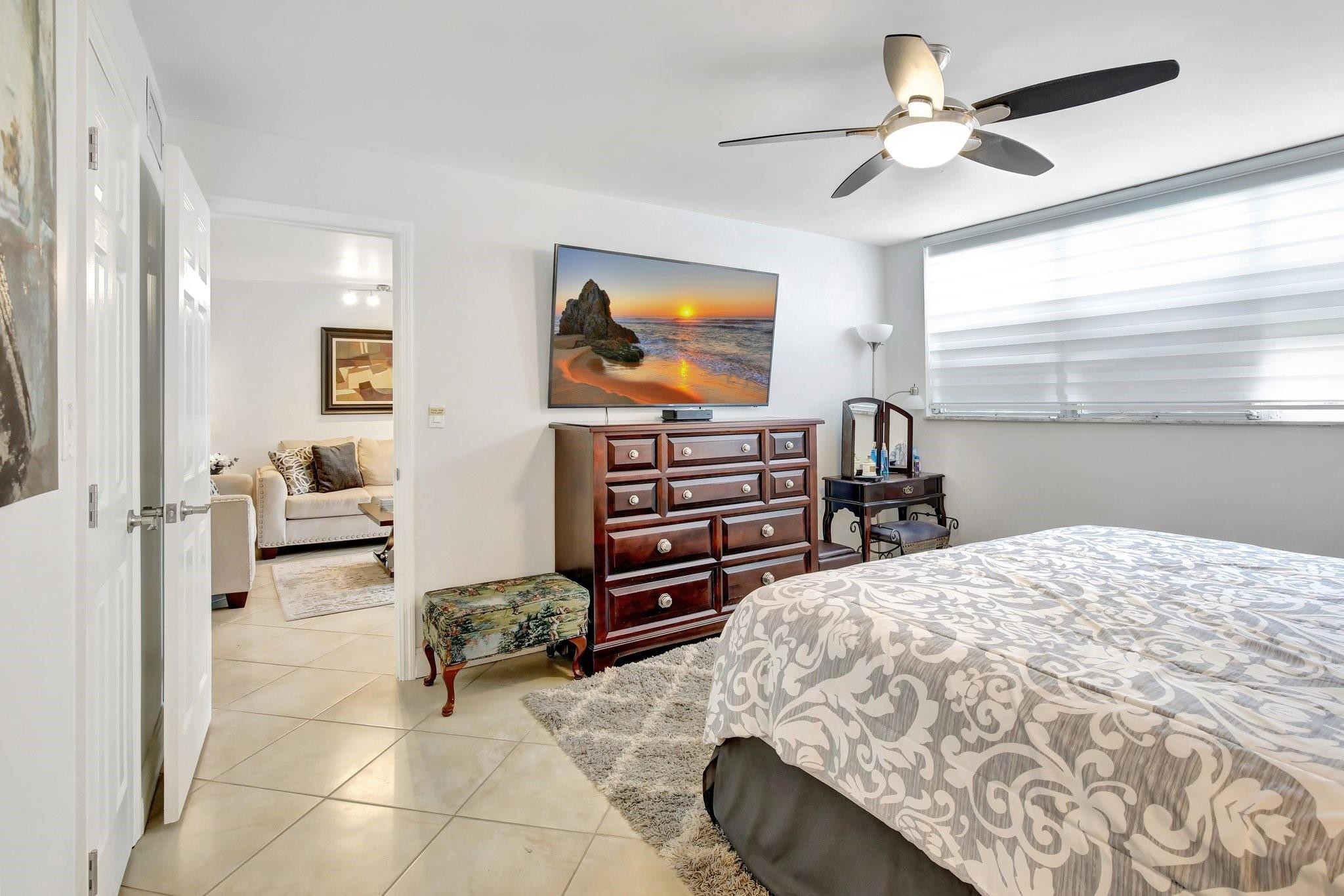 8930 S Hollybrook Boulevard 103