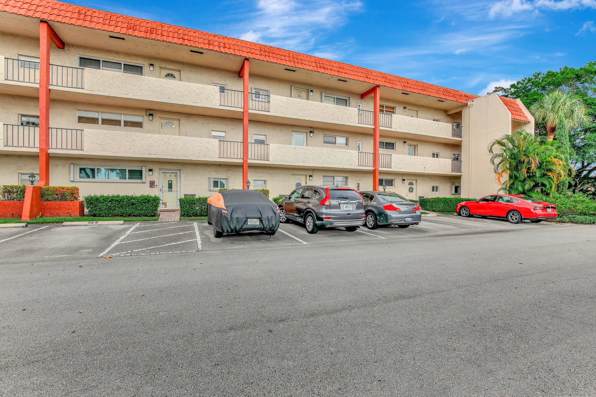 8930 S Hollybrook Boulevard 103