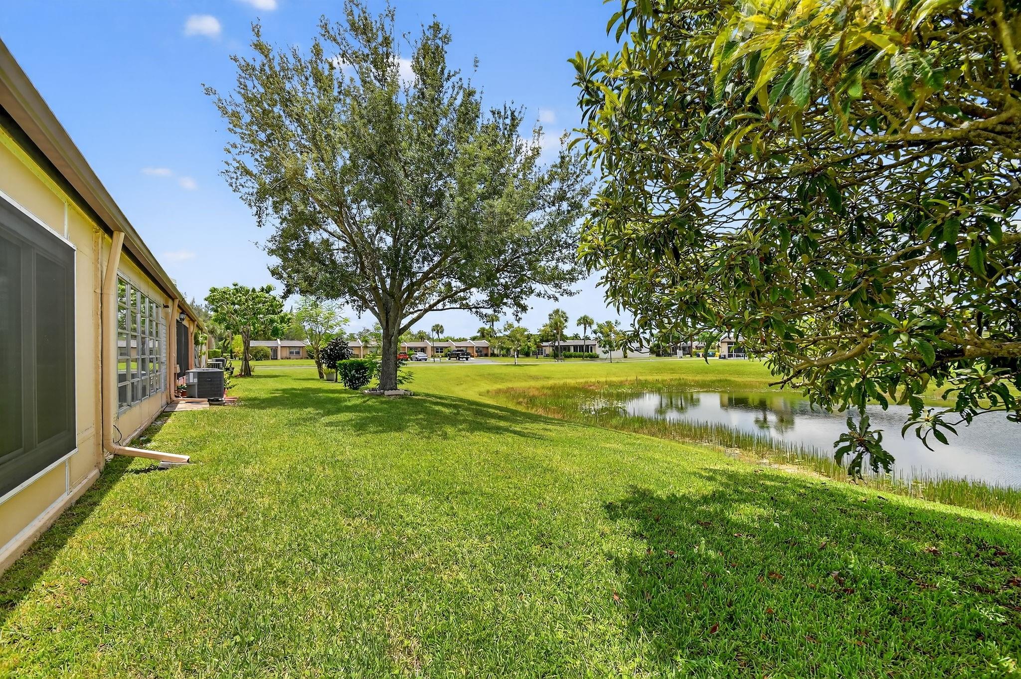 121 Lake Meryl Drive