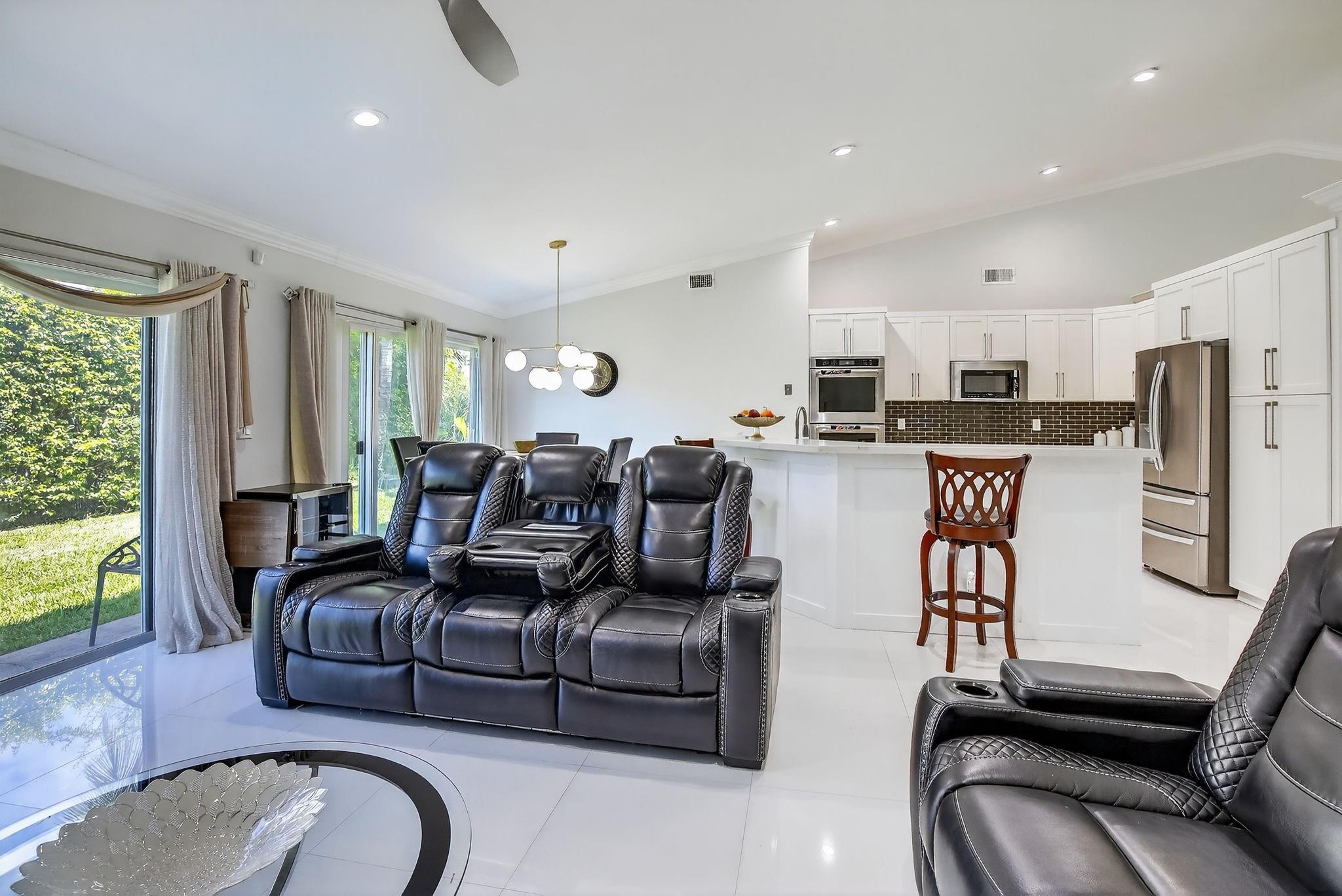 1210 NW 193rd Ave