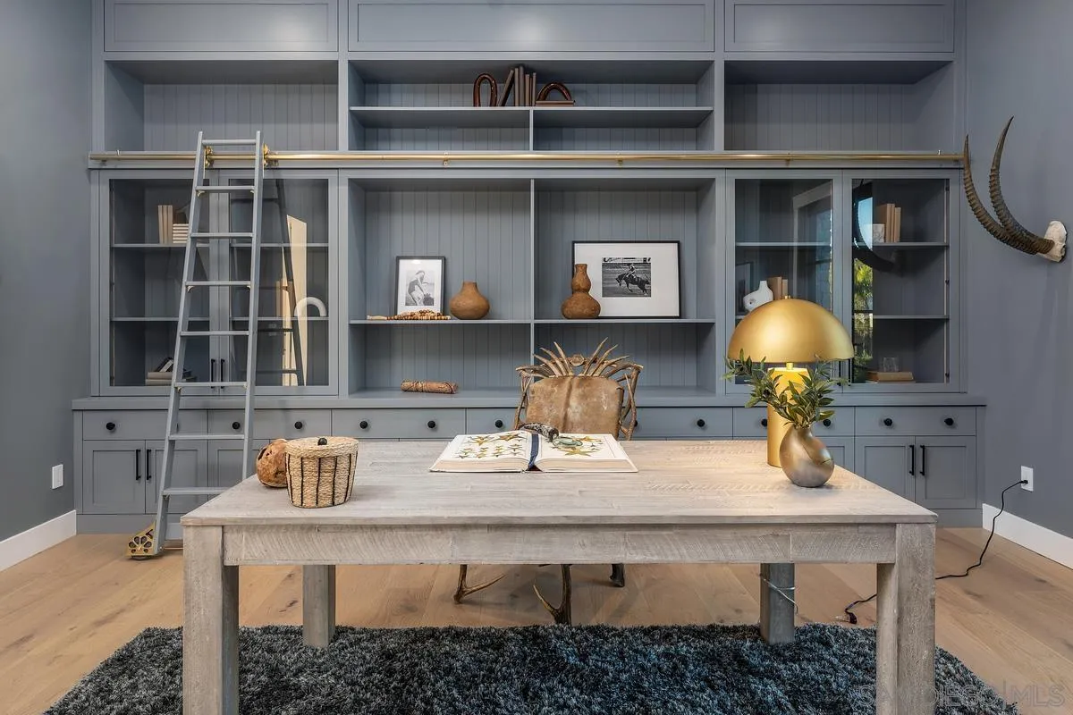 6691-93 Camino Saucito