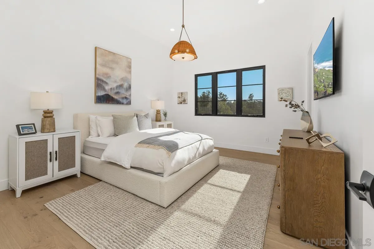 6691-93 Camino Saucito