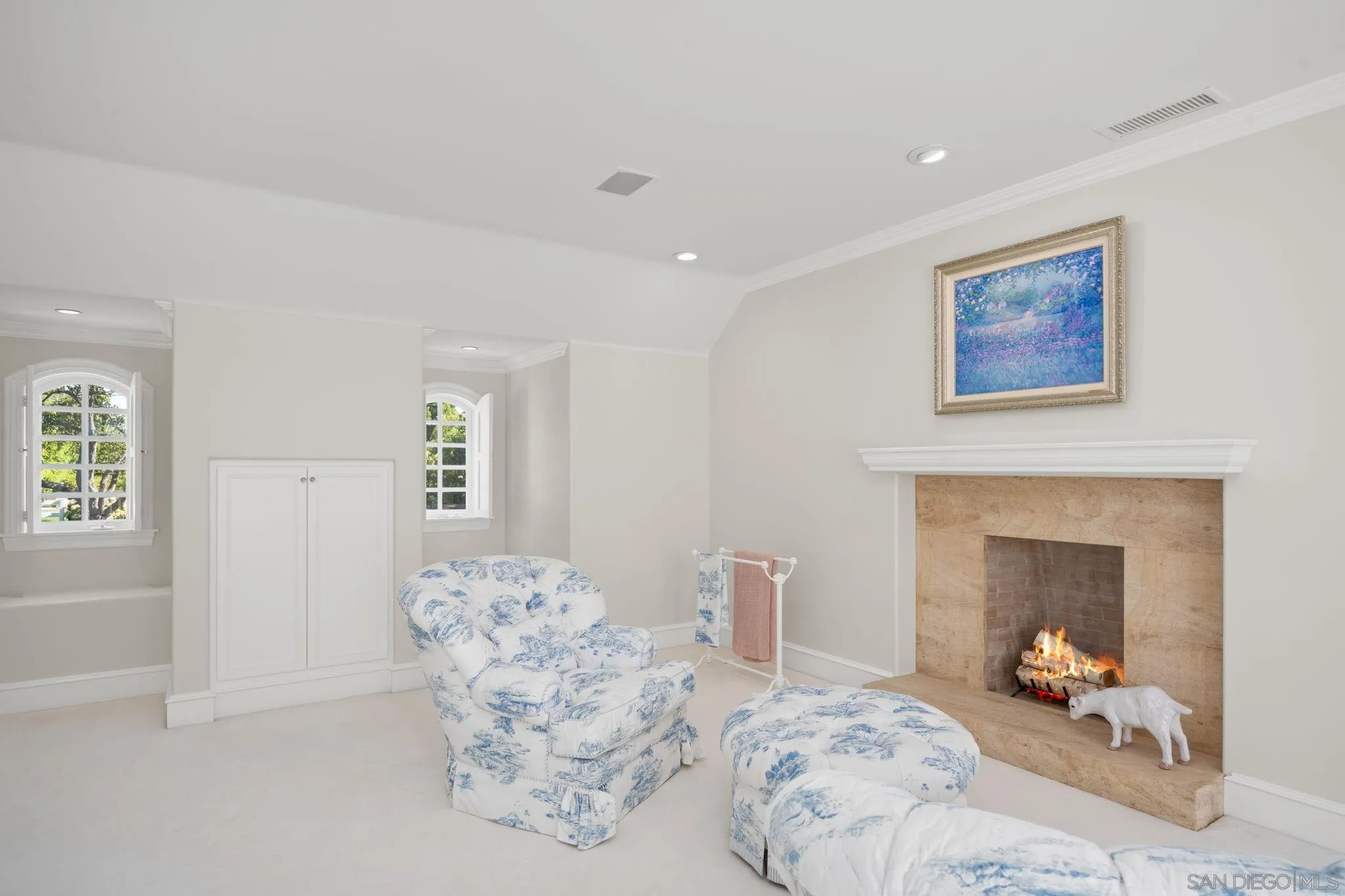 5618 Loma Verde Dr