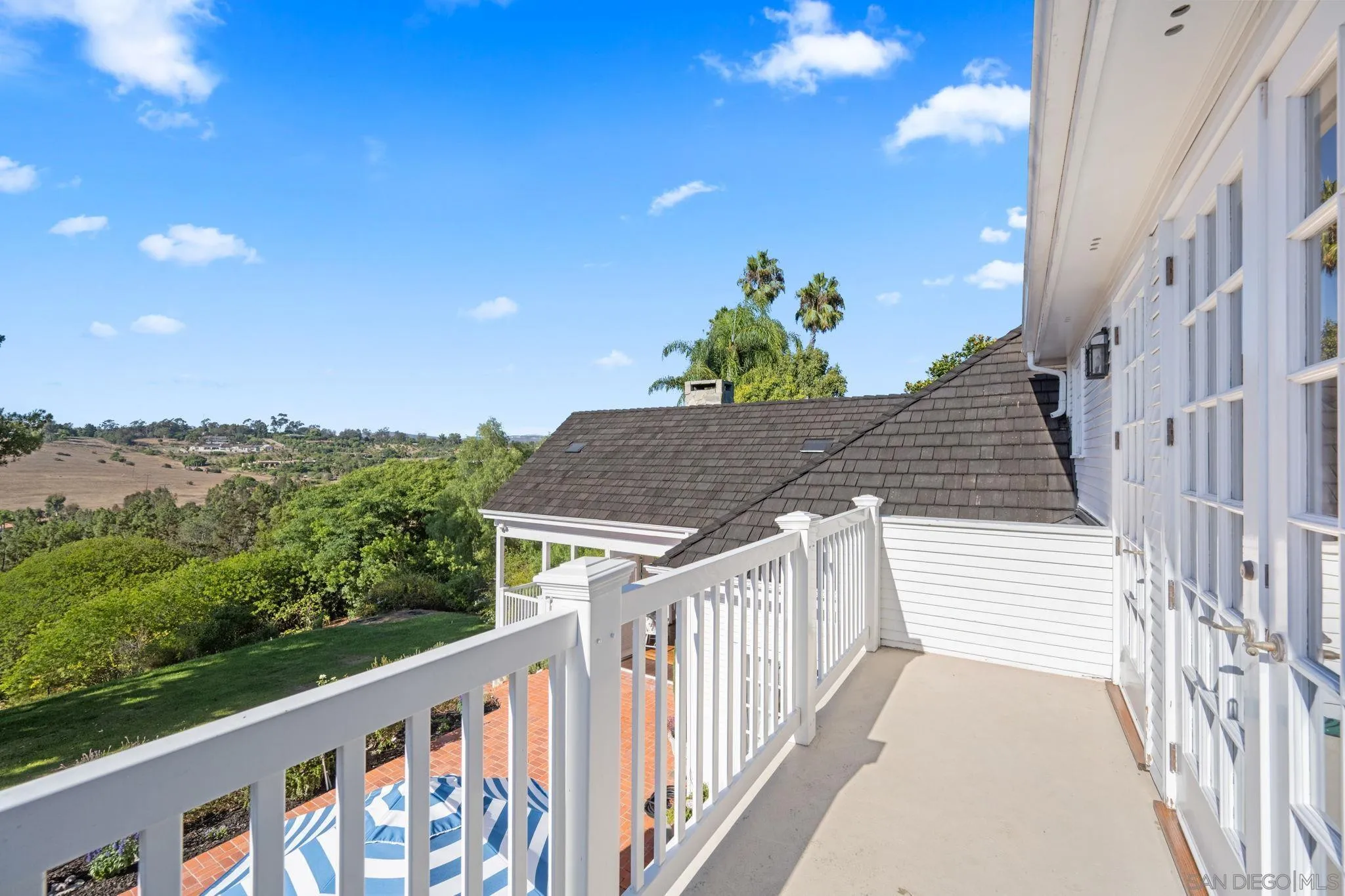 5618 Loma Verde Dr