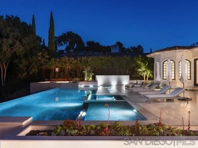 5986 Greensview Ct, Rancho Santa Fe